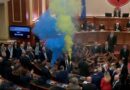 Shqipëri: Kaosi në parlament, PS kërkon përjashtimin e 7 deputetëve të opozitës