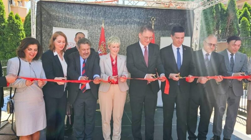 Sinani e ftuar në hapjen e konsulatës së Turqisë në Nish