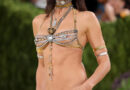 Irina Shayk trondit Met Gala 2026